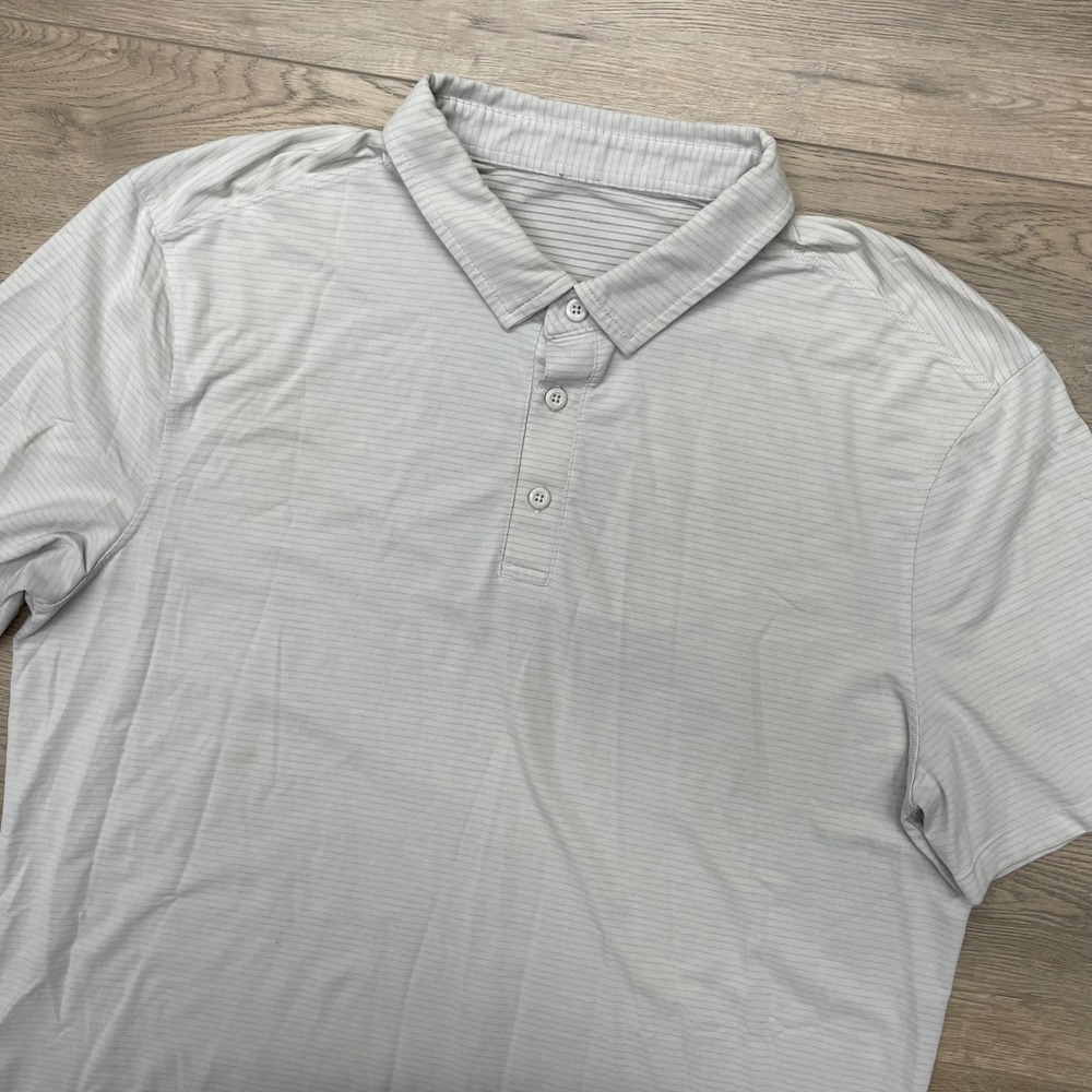 Lululemon Polo Shirt Mens Grey Evolution Short Sleeve Striped Activewear